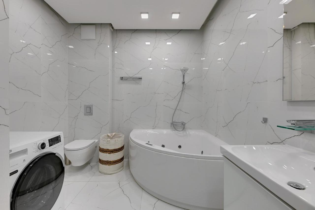 Grand Apartments - Apartament Tre Mare - By The Sea Gdansk Bagian luar foto